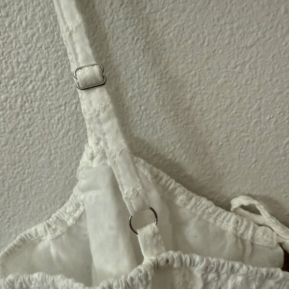 Wild Fable White Eyelet Crop Top Size L - Picture 5 of 7